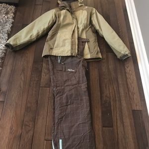 Ski jacket and pants (large/xl)